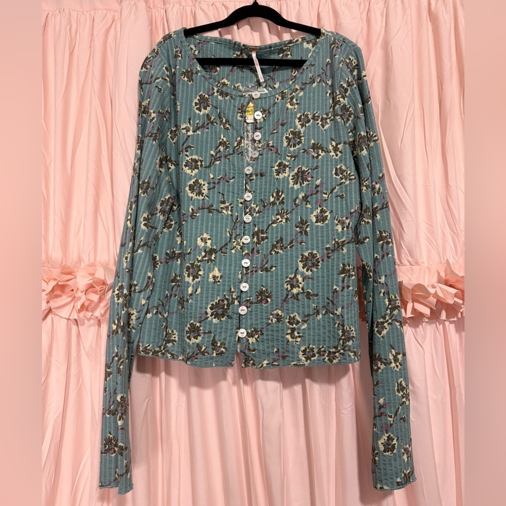 Free People Tilly long sleeve top in mineral blue combo, 100% cotton size Large - Picture 2 of 2